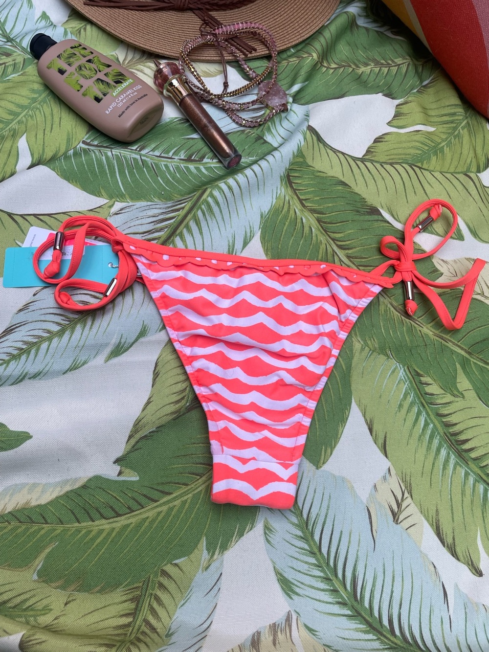 Seafolly NWT Sz 2 Tidal Wave Brazilian Side Tie Bikini Bottom in Nectarine/White - Picture 2 of 10